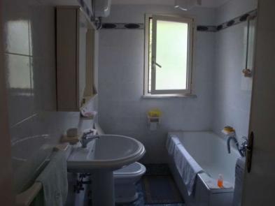 Photo 5 - Salle de bains