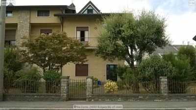 Nice detached house (5 rooms - 290 sqm) in BOLGARE