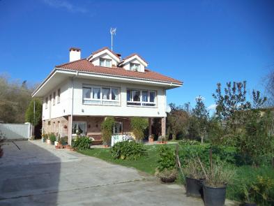 Schitterende villa (10 kamers - 250 m²) in OVIEDO