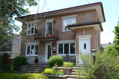 Magnificent mansion (13 rooms - 760 sqm) in MONTREAL