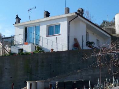 Nice country cottage (2 rooms - 50 sqm) in COLDIRODI/SANREMO