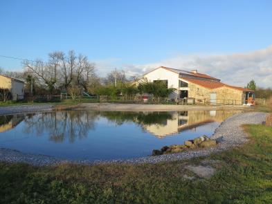 Magnificent barn (7 rooms - 342 sqm) in BEAUREPAIRE