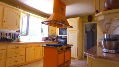 Photo 4 - Fitted and equipped kitchen