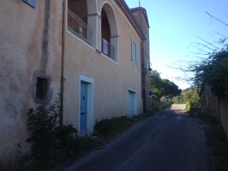 Nice old house (4 rooms - 80 sqm) in COURRY