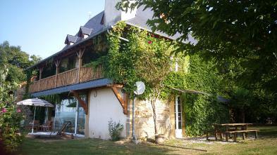 Wunderschöner Altbau (8 Zimmer - 255 m²) in LUCQ DE BEARN