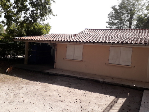 Nice estate (12 rooms - 270 sqm) in VILLENAVE D ORNON Nice estate (12 rooms - 270 sqm) in VILLENAVE D ORNON