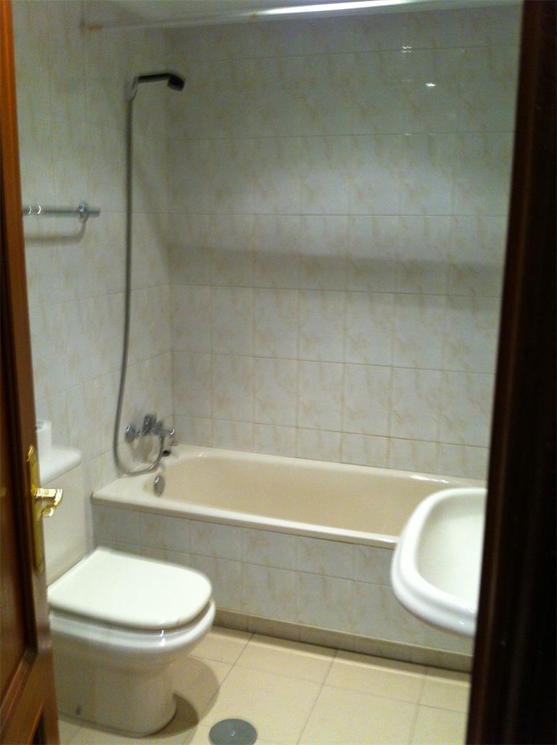 Photo 7 - Bathroom