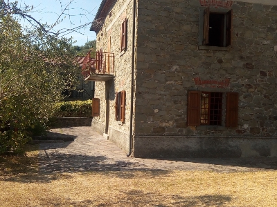 Casa di campagna a MINUCCIANO PIEVE SAN LORENZO