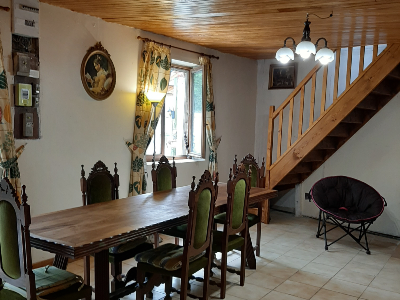 Old house (4 rooms - 115 sqm) in TUPIGNY