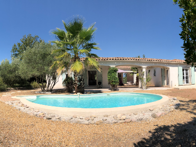 Superb villa (6 rooms - 150 sqm) in ST PAUL EN FORET