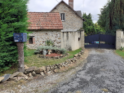 Nice estate (4 rooms - 140 sqm) in BRIVE LA GAILLARDE