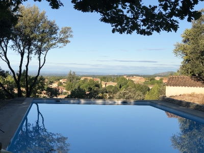 Très belle maison (8 pièces - 200 m²) à CRILLON LE BRAVE