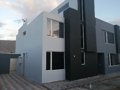 Magnífica propiedad (10 habitaciones - 302 m²) en QUITO