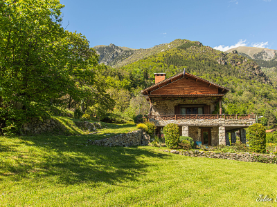 Magnificent detached house (10 rooms - 264 sqm) in ROQUEBILLIERE